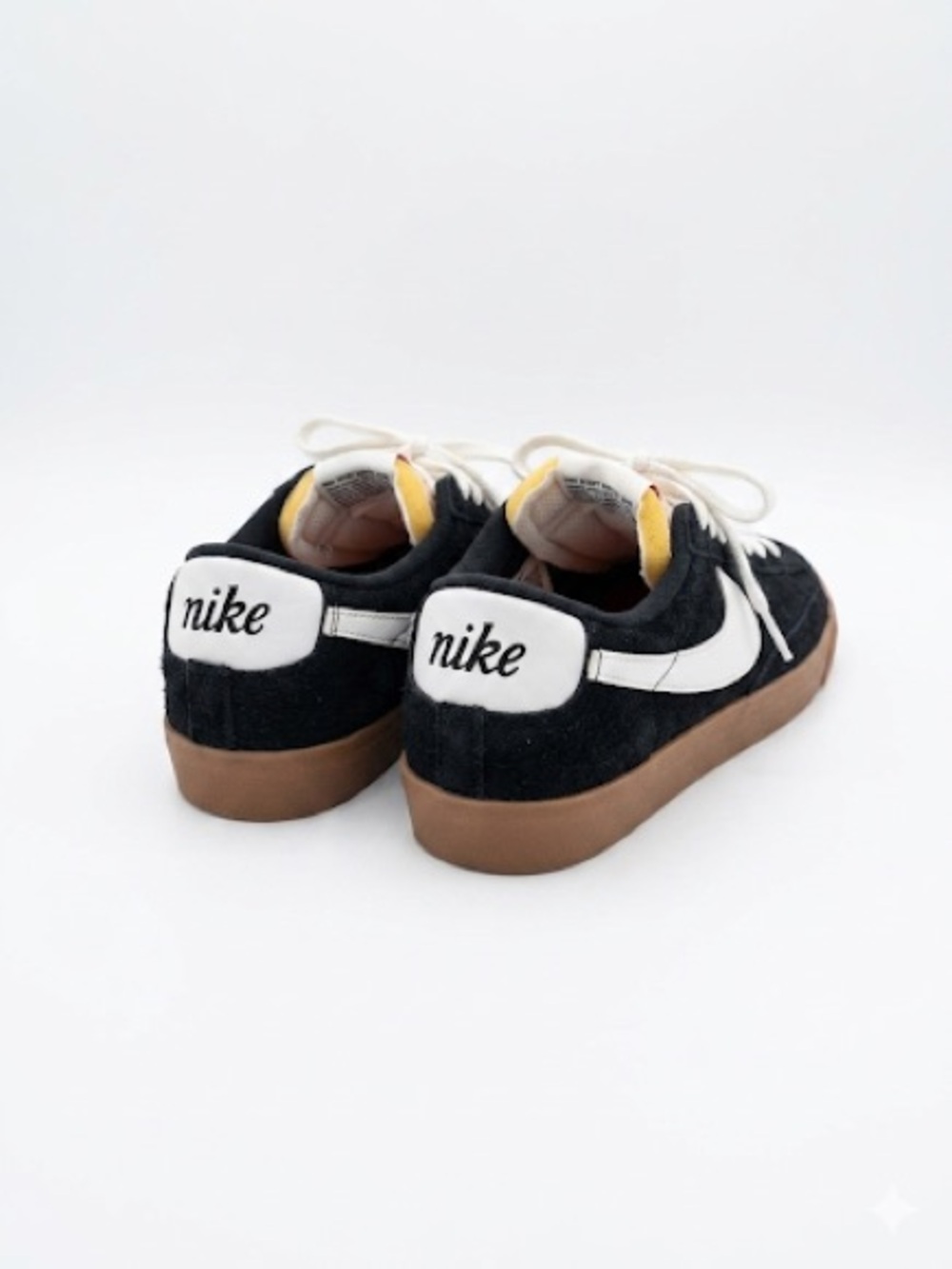 Nike Black and White Sneakers - Picture 3 of 4